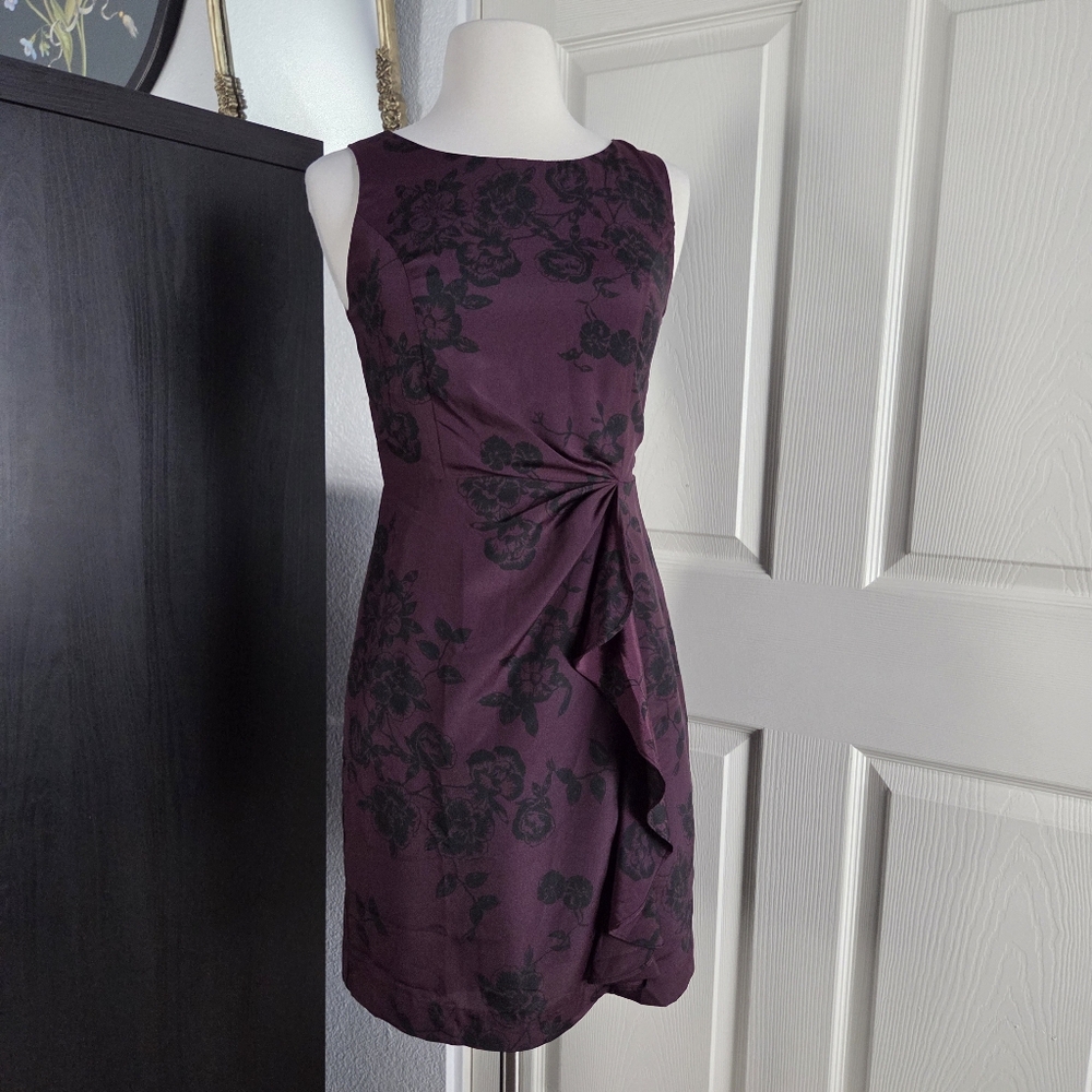 Banana Republic Purple Floral Wrap Dress Size 00 Petite